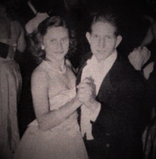 Erwin Hansen, Anfang der 50er-Jahre mit seiner ersten Frau Ursula (Quelle: Tanzspiegel) Erwin Hansen, Anfang der 50er-Jahre mit seiner ersten Frau Ursula (Quelle: Tanzspiegel)